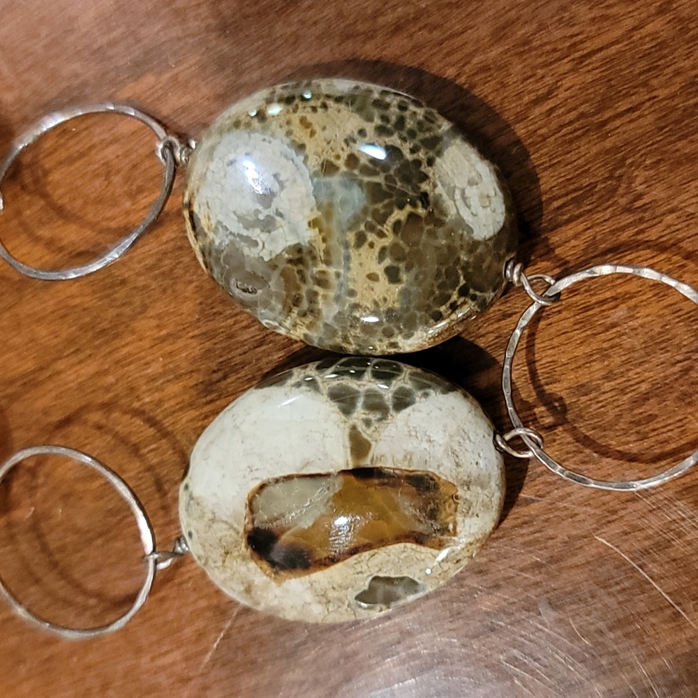 NWT SS & JASPER 16" NECKLACE